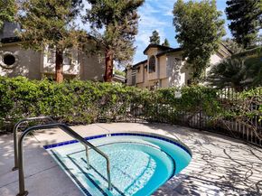 5738 Skyview Way C, Agoura Hills CA 91301