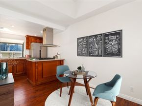 5738 Skyview Way C, Agoura Hills CA 91301