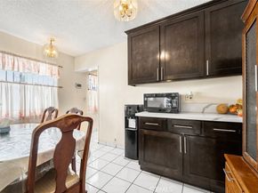 10208 S San Pedro Street, Los Angeles CA 90003