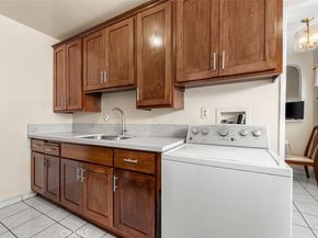 10208 S San Pedro Street, Los Angeles CA 90003
