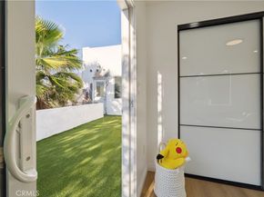 1290 E Woodbury, Pasadena CA 91104