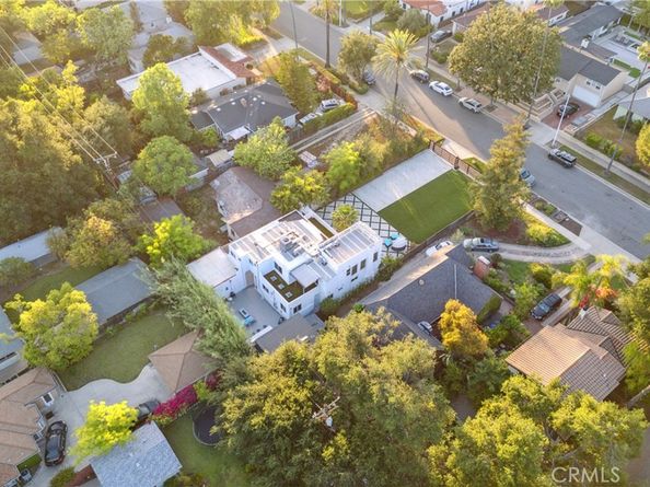 1290 E Woodbury, Pasadena CA 91104