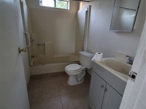 2632 W 16th, Los Angeles CA 90019