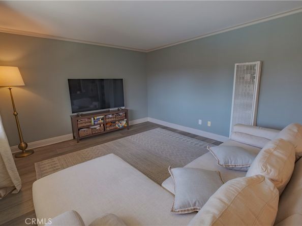 14315 Broadway 210, Whittier CA 90604