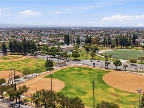 4017 Santa Ana, Huntington Park CA 90255