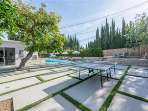 10111 Oso Avenue, Chatsworth CA 91311