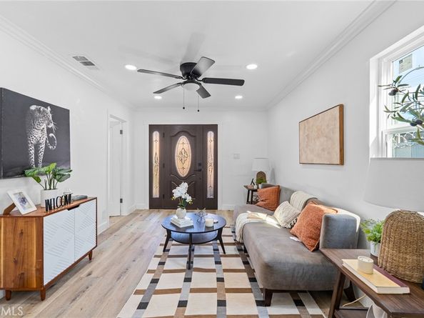 426 W 63rd, Los Angeles CA 90003