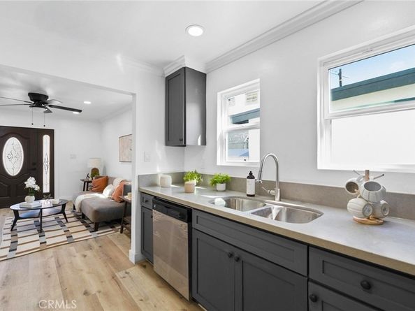 426 W 63rd, Los Angeles CA 90003