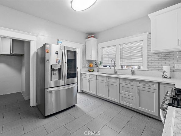 1665 Arlington, Los Angeles CA 90019