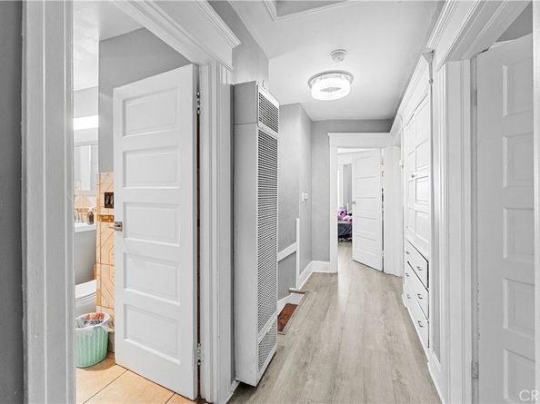 1665 Arlington, Los Angeles CA 90019