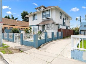 1665 Arlington, Los Angeles CA 90019