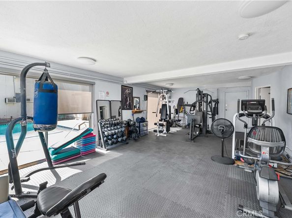 7135 Coldwater Canyon Avenue 16, North Hollywood CA 91605