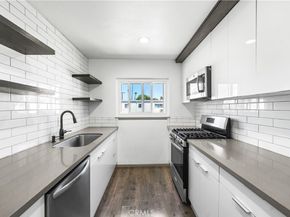 7135 Coldwater Canyon Avenue 16, North Hollywood CA 91605