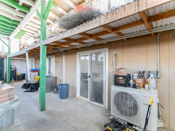 11024 Peoria Street, Sun Valley CA 91352