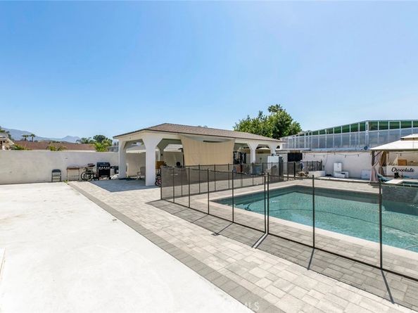 11024 Peoria Street, Sun Valley CA 91352