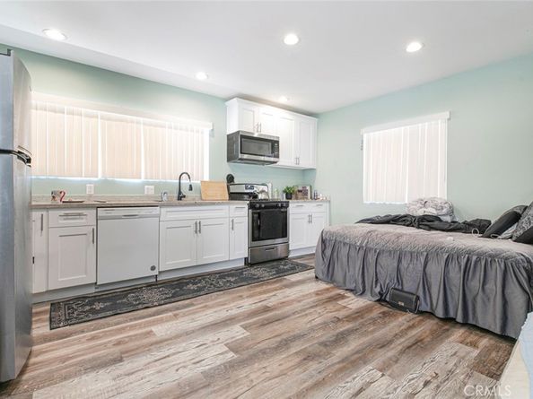 11024 Peoria Street, Sun Valley CA 91352