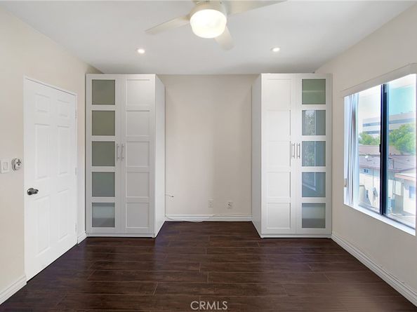 409 Burchett Street 315, Glendale CA 91203