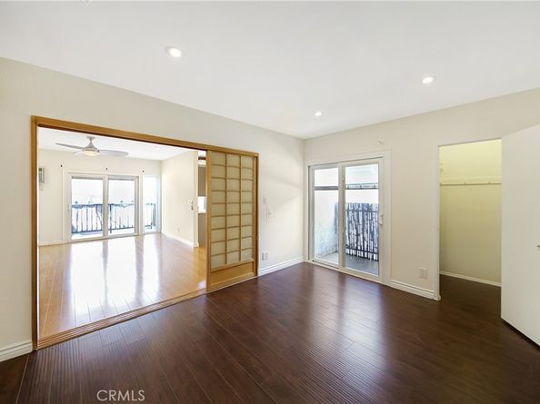 409 Burchett Street 315, Glendale CA 91203