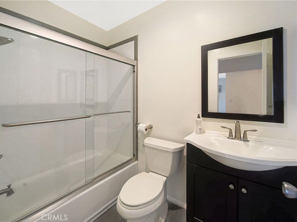 409 Burchett Street 315, Glendale CA 91203