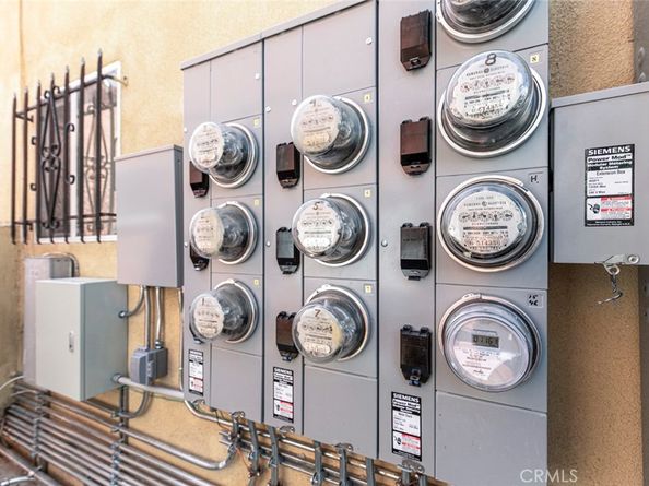 1548 N Alexandria Avenue, Los Angeles CA 90027