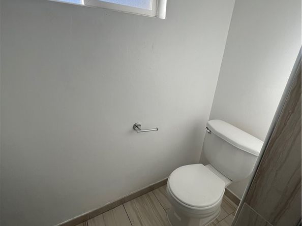 1548 N Alexandria Avenue, Los Angeles CA 90027