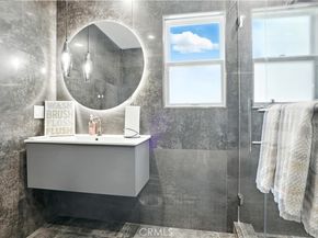 2806 Manhattan, Glendale CA 91214