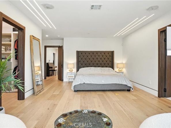 2806 Manhattan, Glendale CA 91214