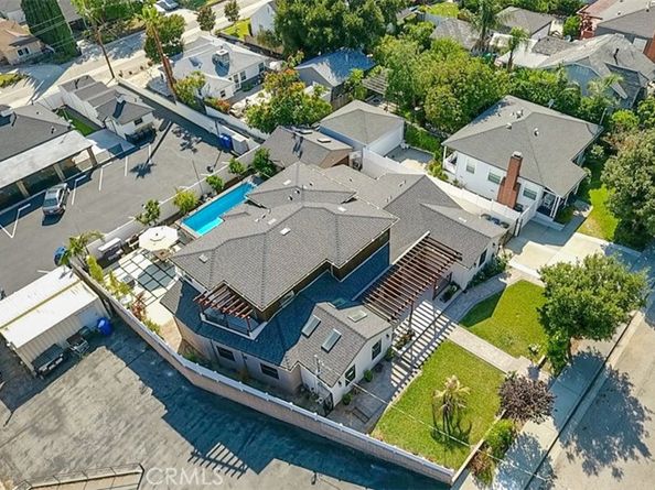 2806 Manhattan, Glendale CA 91214