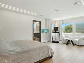 2806 Manhattan, Glendale CA 91214