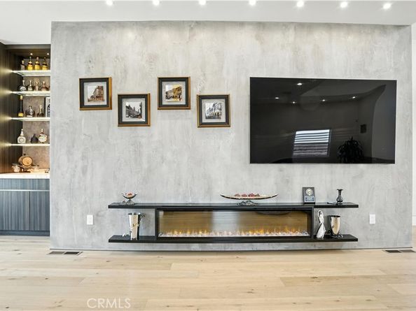 2806 Manhattan, Glendale CA 91214