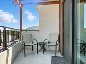 2806 Manhattan, Glendale CA 91214