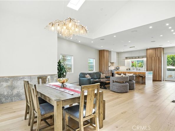 2806 Manhattan, Glendale CA 91214