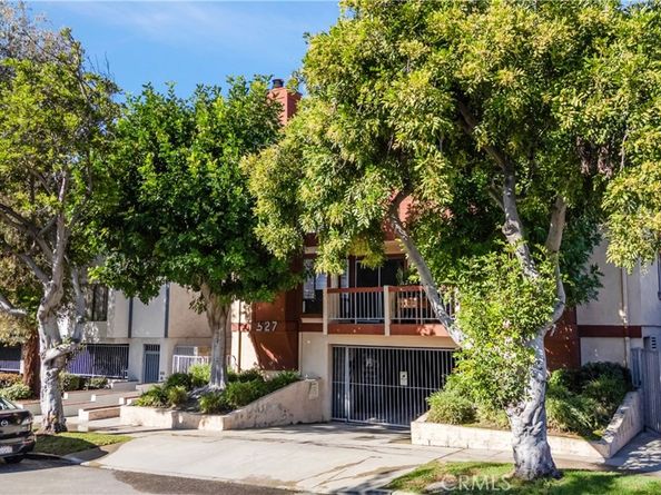 527 B E Elmwood, Burbank CA 91501
