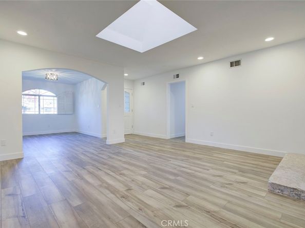 20264 Lassen Street, Chatsworth CA 91311