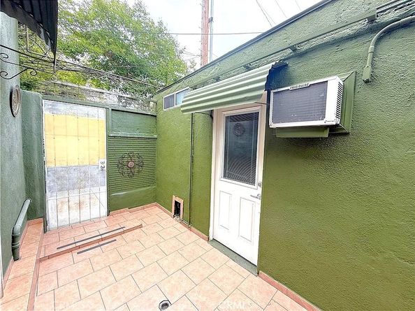 529 Naranja Drive, Glendale CA 91206