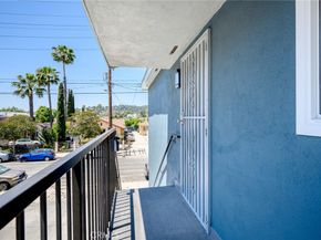 327 S Avenue 57, Los Angeles CA 90042