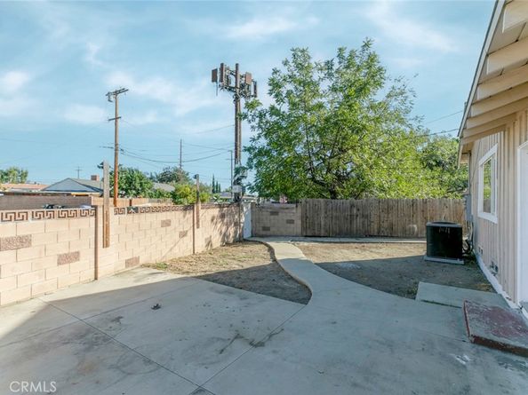 14230 Calahan, Panorama City CA 91402