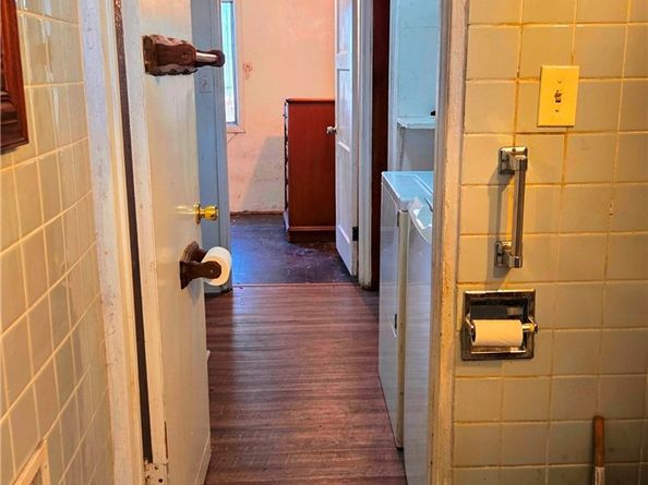 4549 Jade Street, Los Angeles CA 90032