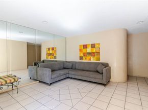 13543 Moorpark Street 7, Sherman Oaks CA 91423