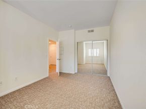 9610 Zelzah 301, Northridge CA 91325