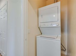 9610 Zelzah 301, Northridge CA 91325