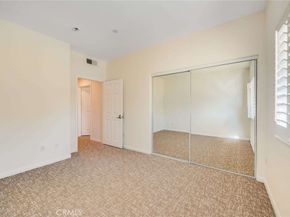 9610 Zelzah 301, Northridge CA 91325