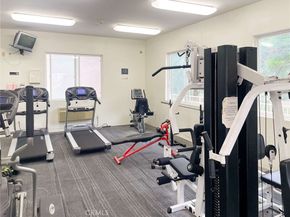 9610 Zelzah 301, Northridge CA 91325