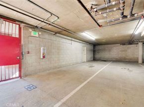 9610 Zelzah 301, Northridge CA 91325