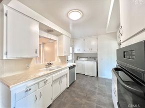 943 E Foothill Boulevard, Glendora CA 91741