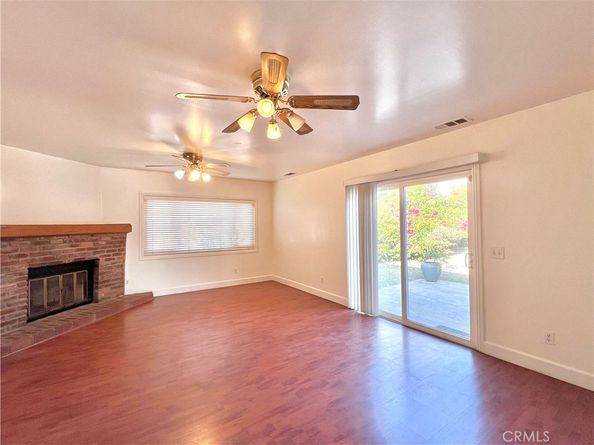 943 E Foothill Boulevard, Glendora CA 91741