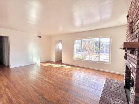 943 E Foothill Boulevard, Glendora CA 91741
