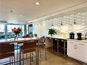 525 E Seaside Way 308, Long Beach CA 90802