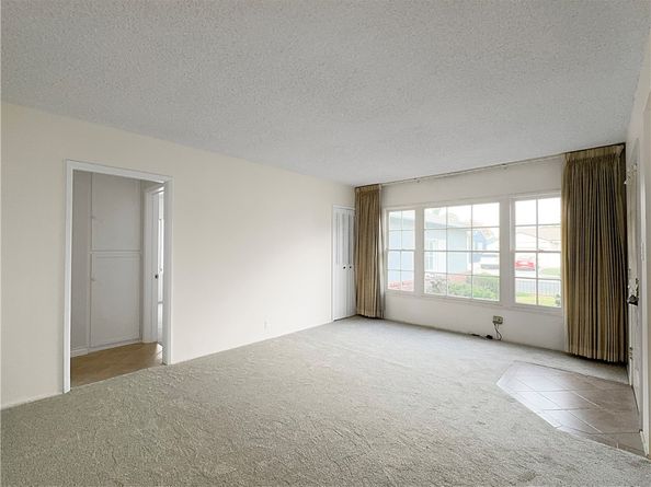 2918 Yearling, Lakewood CA 90712