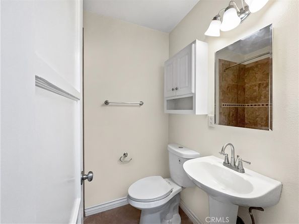 2918 Yearling, Lakewood CA 90712